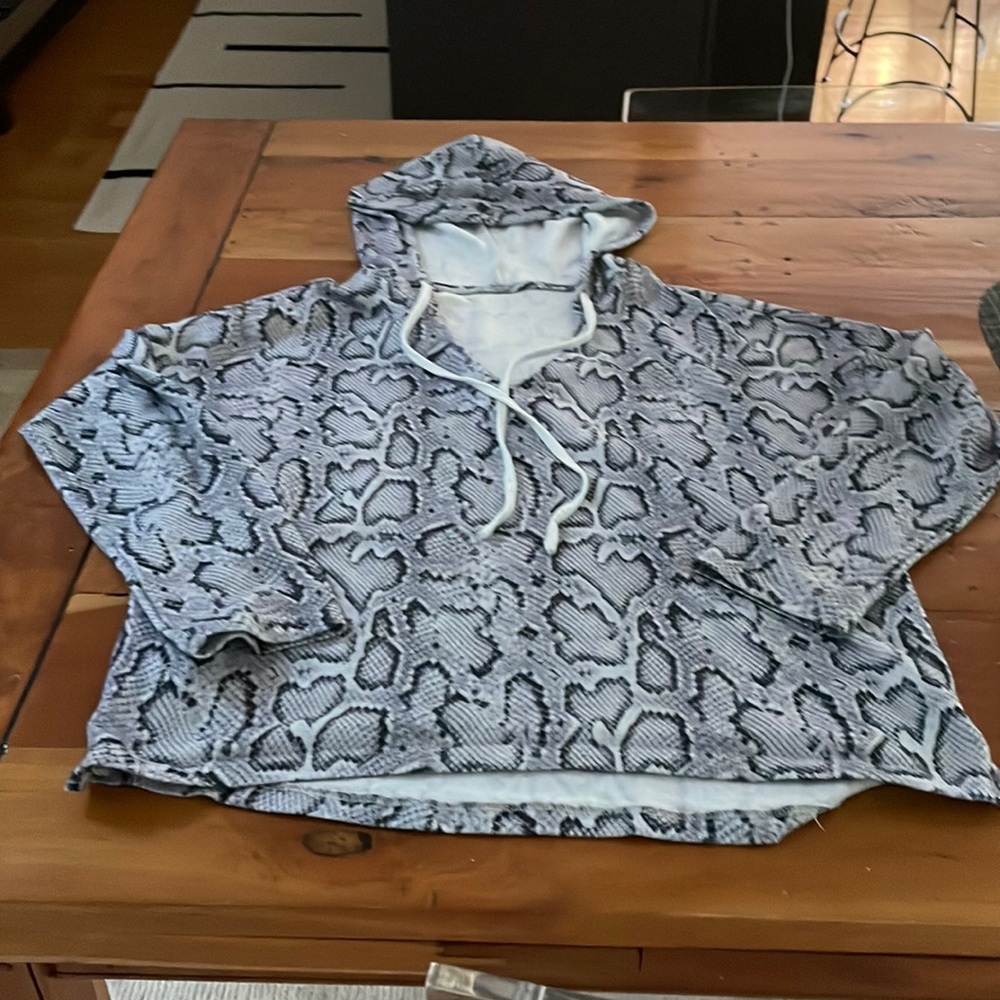 Long sleeve printer hoodie